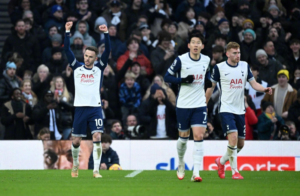 郑钦文狂揽1900万代言，伤病反弹能否满血冲2026？（郑钦文拿下1900万代言，伤病起伏后还能满血冲击2026吗？）